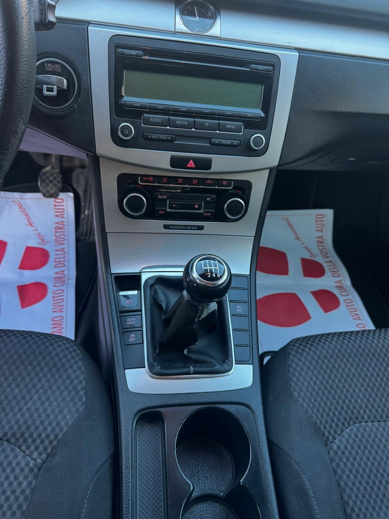 Volkswagen Passat 1.6 TDI Comfortline BlueM. Tech.