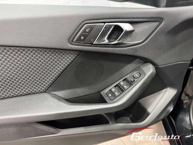 BMW 116 d 5p. AUT. Advantage FULL-LED NAVI