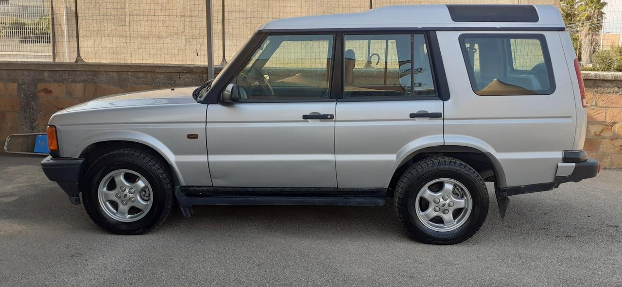Land Rover Discovery 2.5 Td5 5 porte Luxury