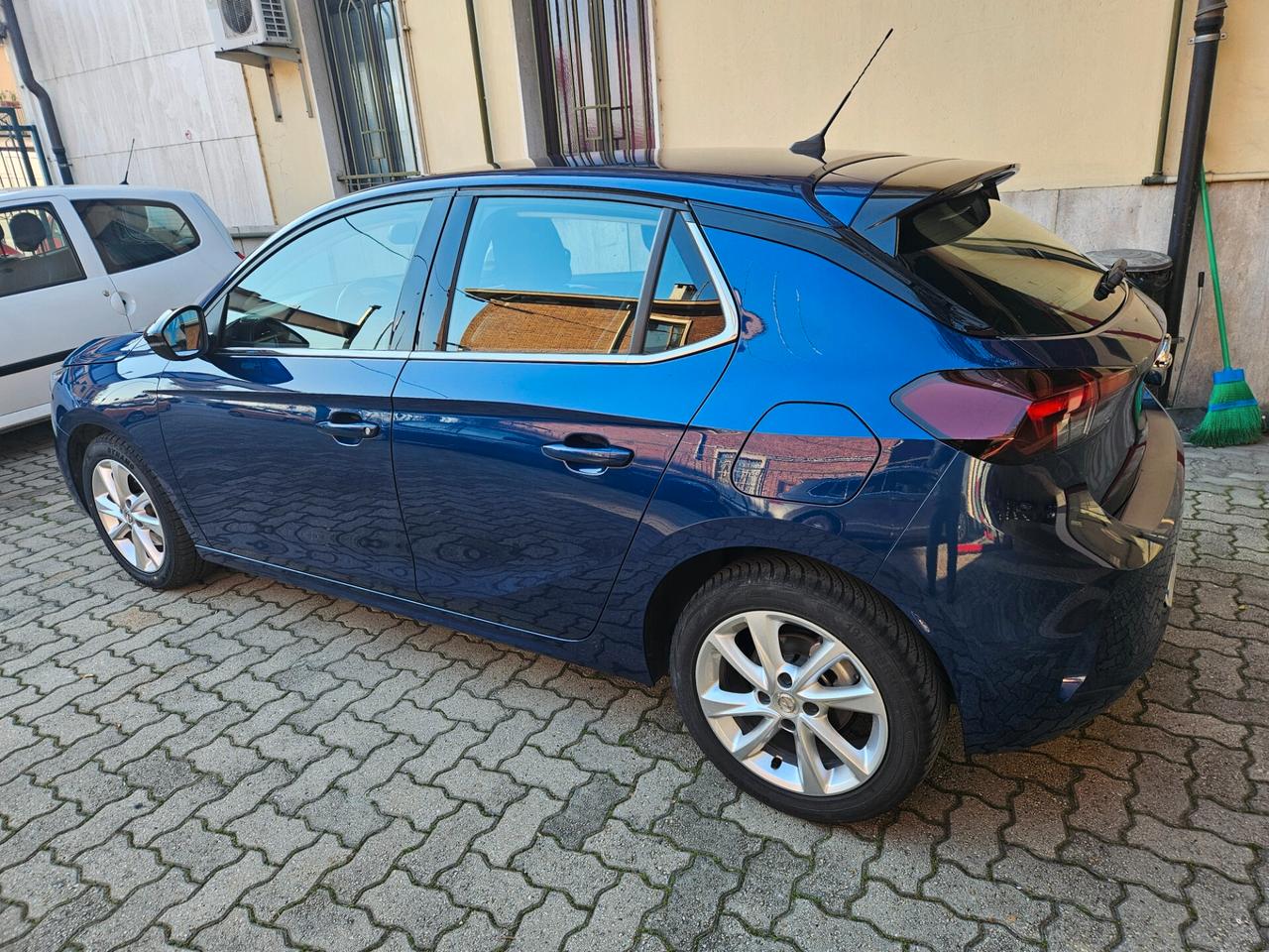Opel Corsa 1.2 100 CV Elegance