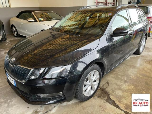 SKODA - Octavia Station Wagon Wagon 2.0 tdi Executive 150cv dsg