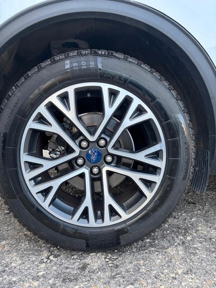 Ford Kuga 1.5 EcoBlue 120 CV aut. 2WD Titanium Business