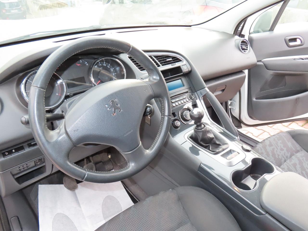 Peugeot 3008 1.6 HDi 115CV Allure FULL