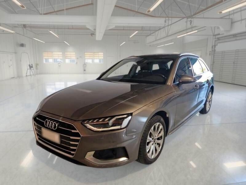Audi A4 Avant TDI S tronic Business Advanced