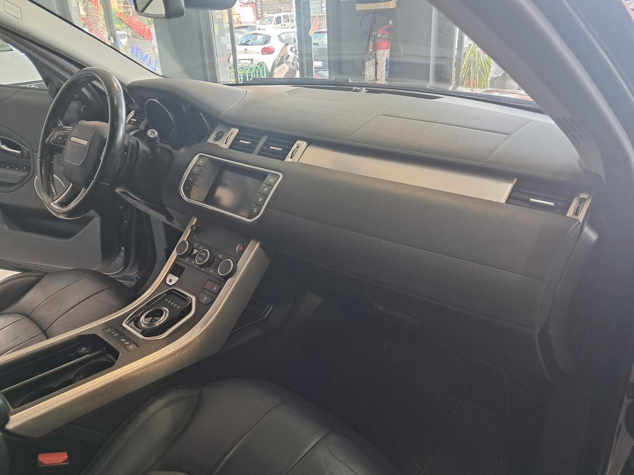 Land Rover Range Evoque 2.0 TD4 150 cv aut. 5p. SE