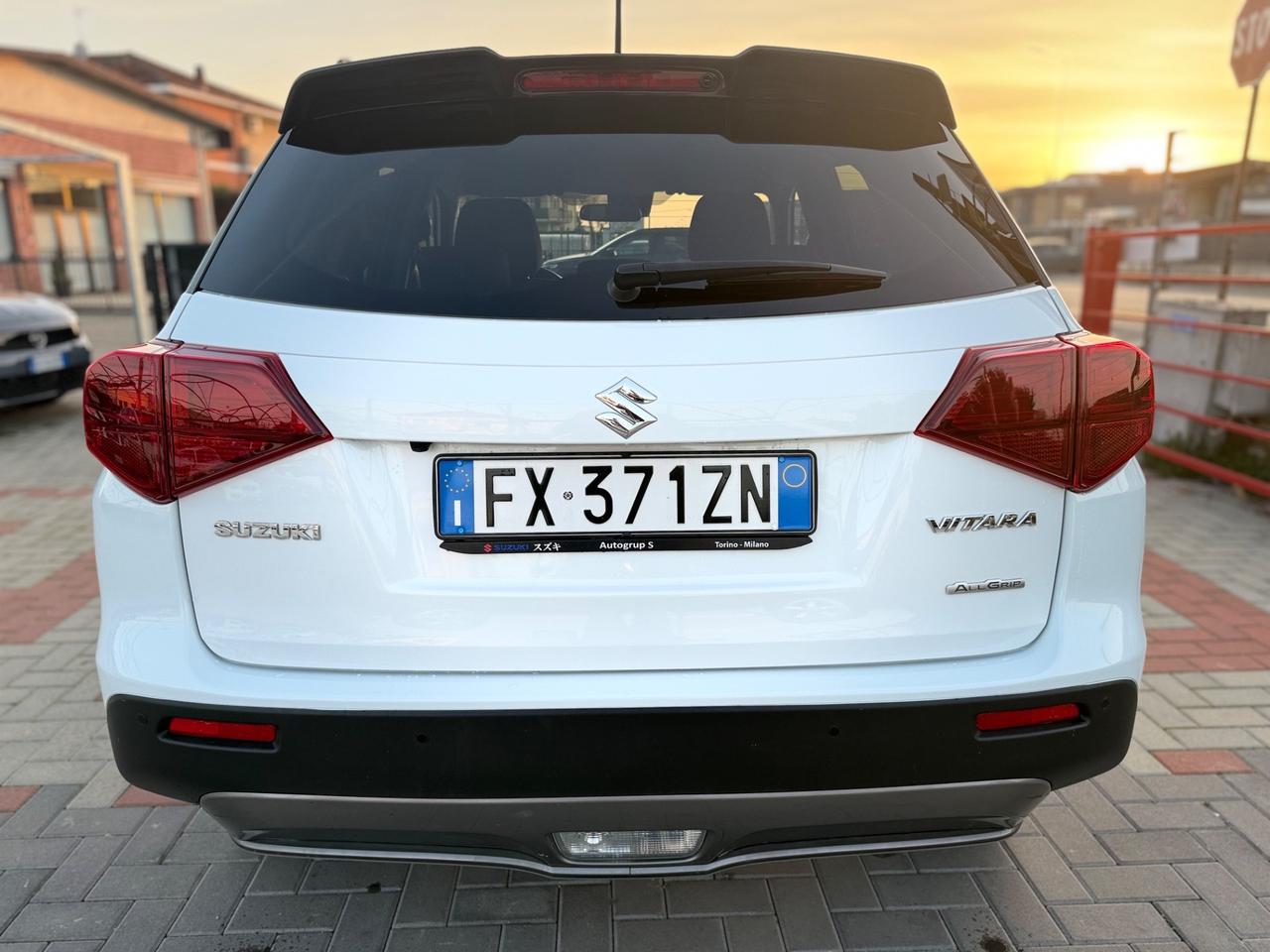 Suzuki Vitara 1.0 Boosterjet 4WD AllGrip Starview