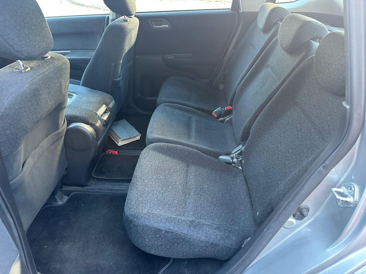 Honda FR-V 2.2 i-CTDi 6 POSTI