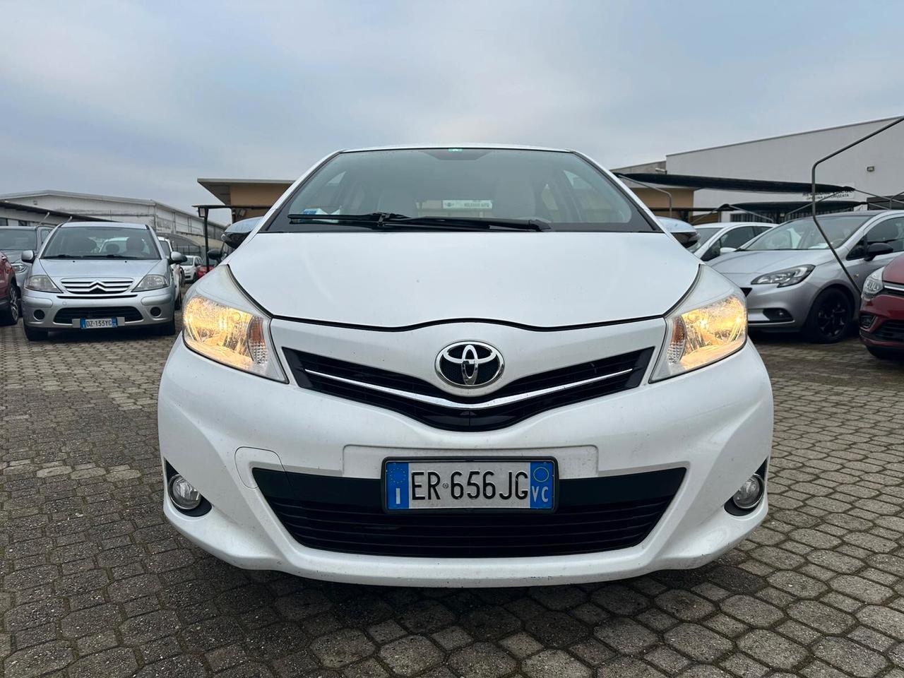 Toyota Yaris 1.4 D-4D 5 porte Lounge