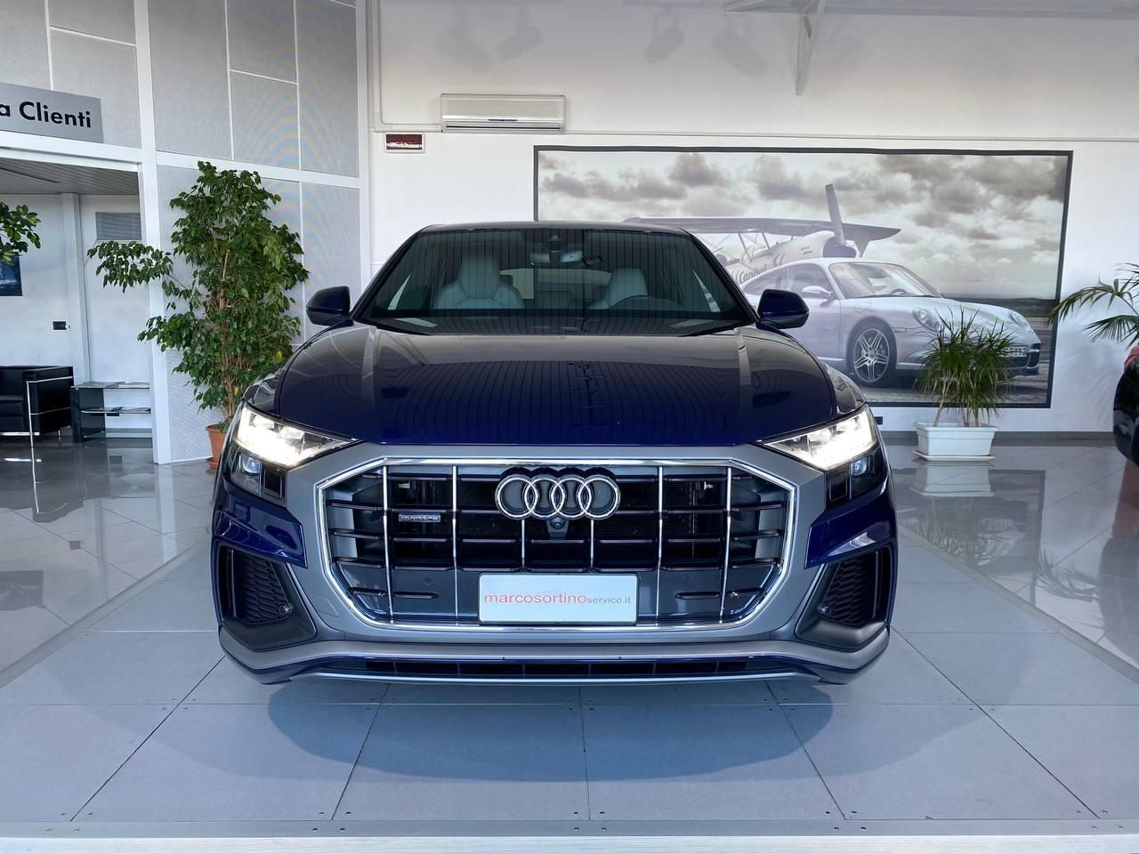 AUDI Q8 Q8 50 TDI 286 CV quattro tiptronic Sport