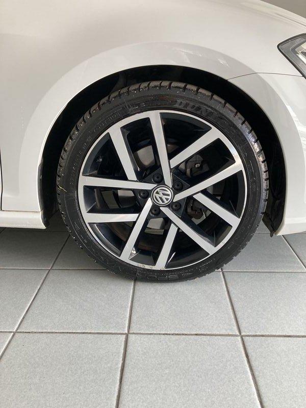 Volkswagen Golf Variant 2.0 TDI DSG Executive BlueMotion Tech.