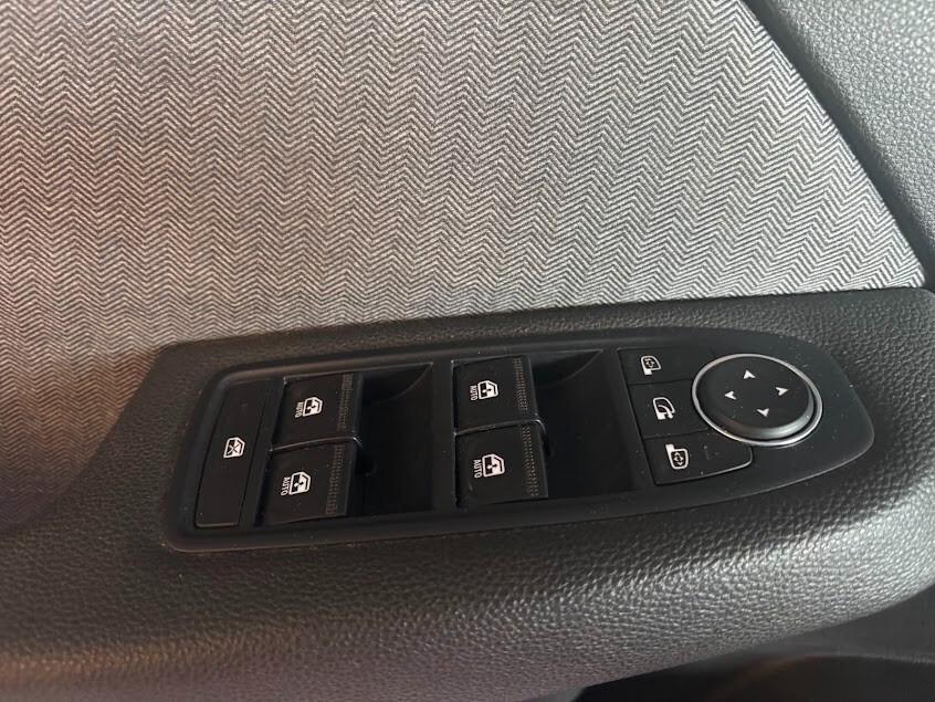 Renault Clio ECO-G 100 CV 5 porte Techno