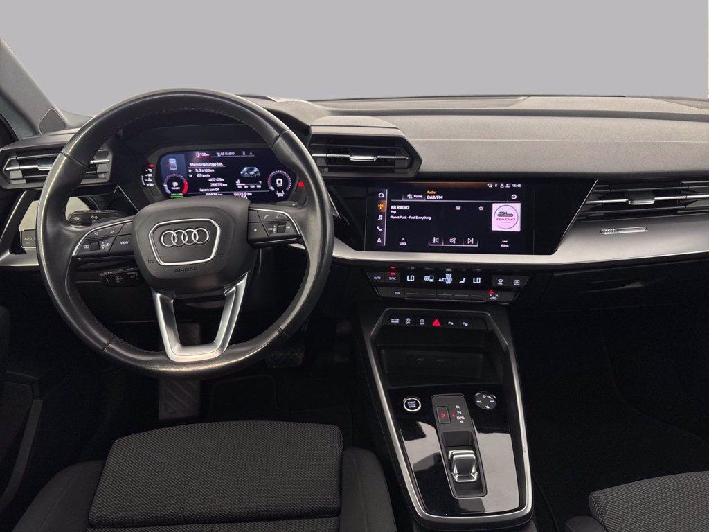AUDI A3 sedan 35 2.0 tdi s line edition s-tronic del 2023