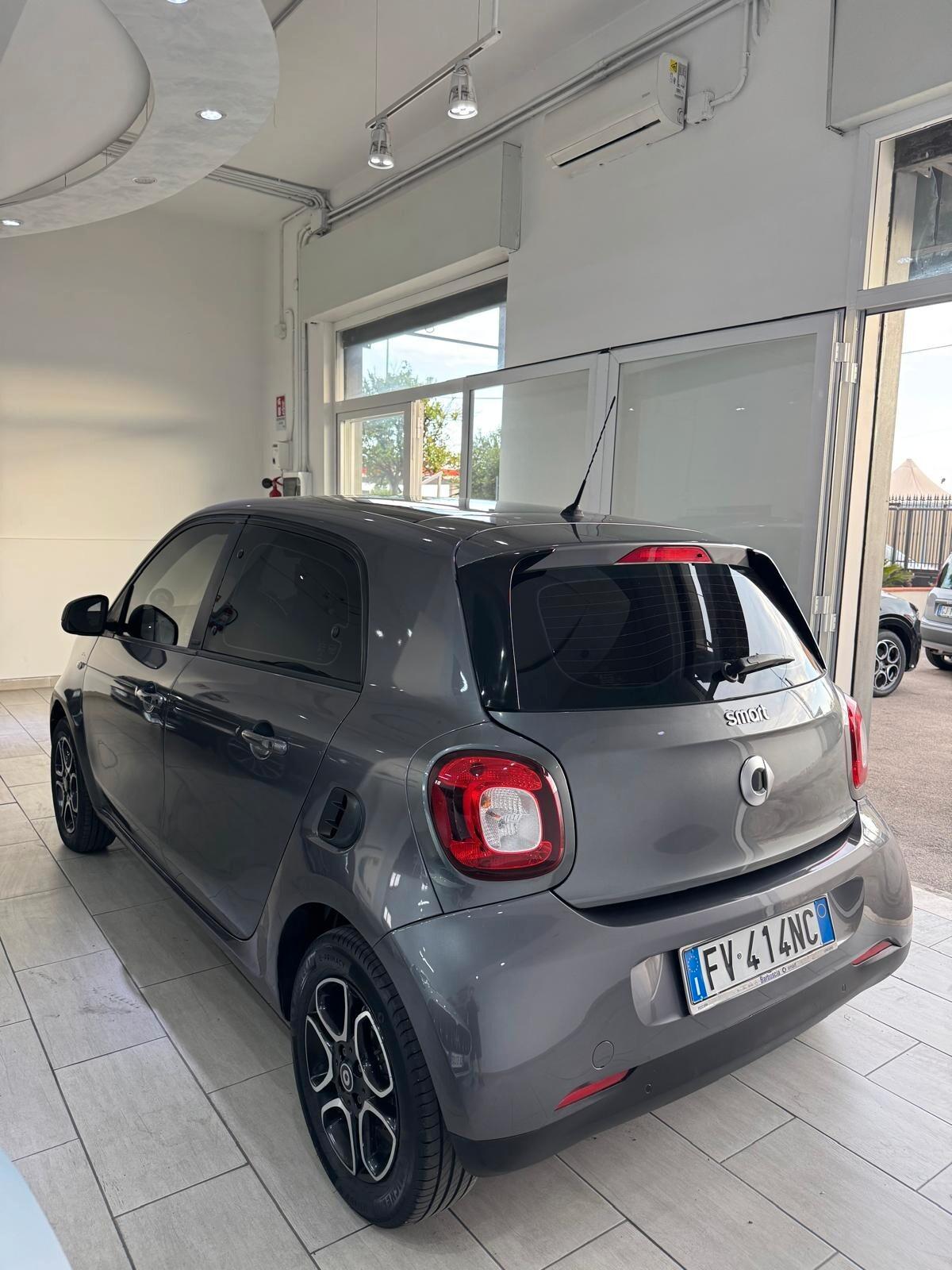Smart ForFour 70 1.0 twinamic Superpassion