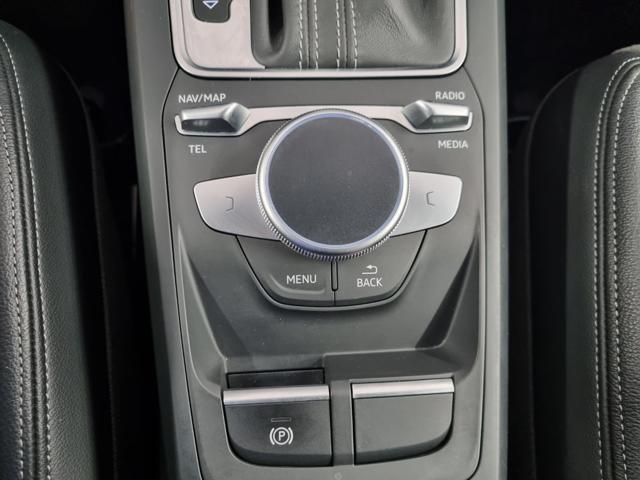 AUDI Q2 35 TDI quattro S tronic S line Edition
