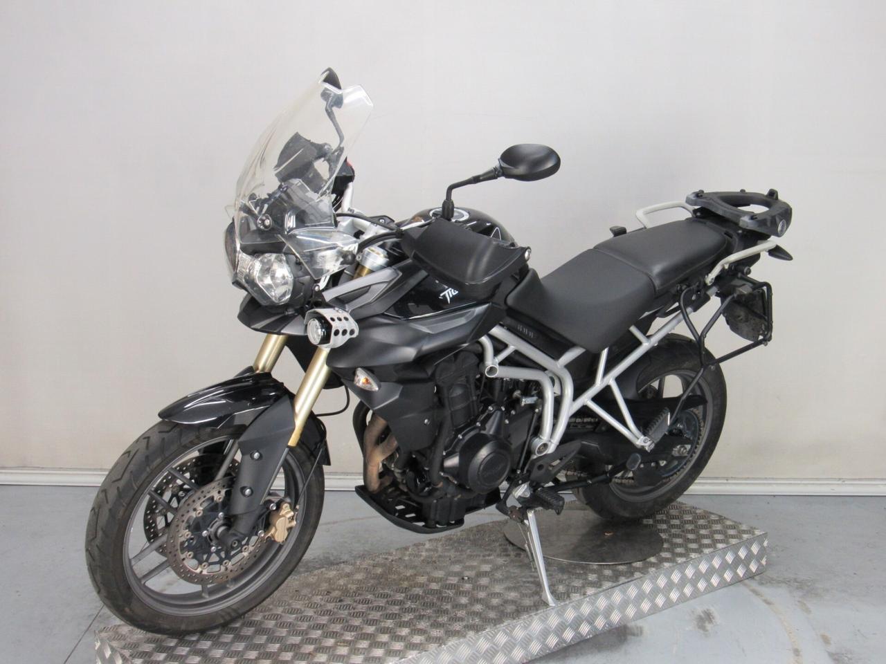 Triumph Tiger 800