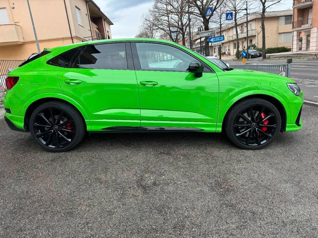 Audi Q3 Sportback Sportback-Tetto-Design RS Rosso-Scarico RS-280kmh