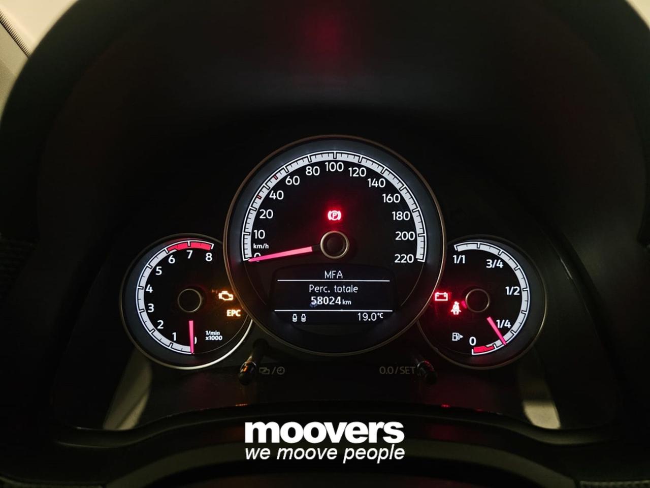 VOLKSWAGEN 1.0 5p. move up! BlueMotion Technology