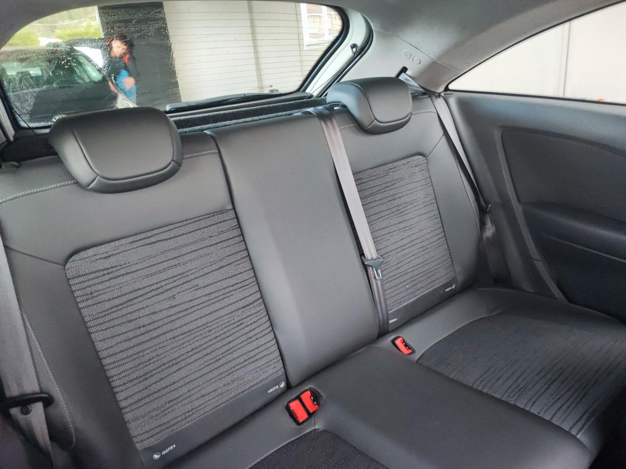 Opel Corsa 1.2 GPL-TECH b-color