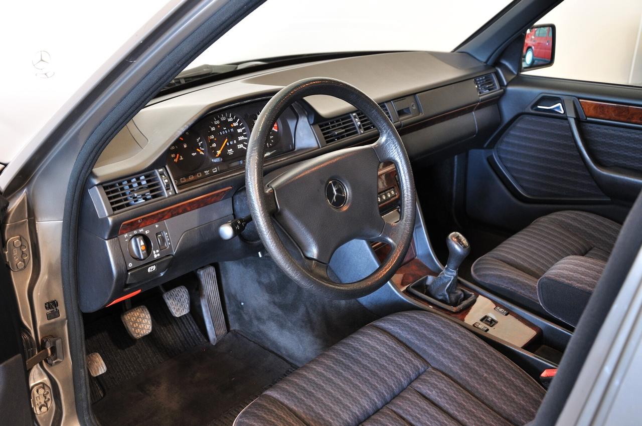 Mercedes-benz 200 E ASI + CRS clima funzionante