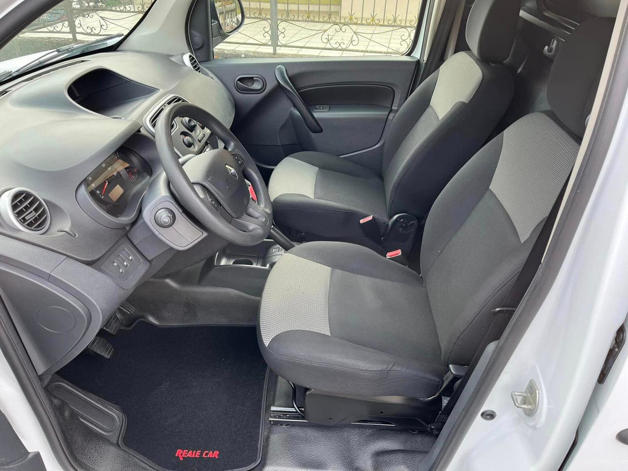 RENAULT KANGOO 1.5 BLUE DCI 116CV DOPPIA PORTA IVA