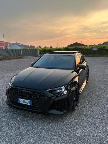 Audi A3 RS 3 Sedan TFSI quattro S tronic