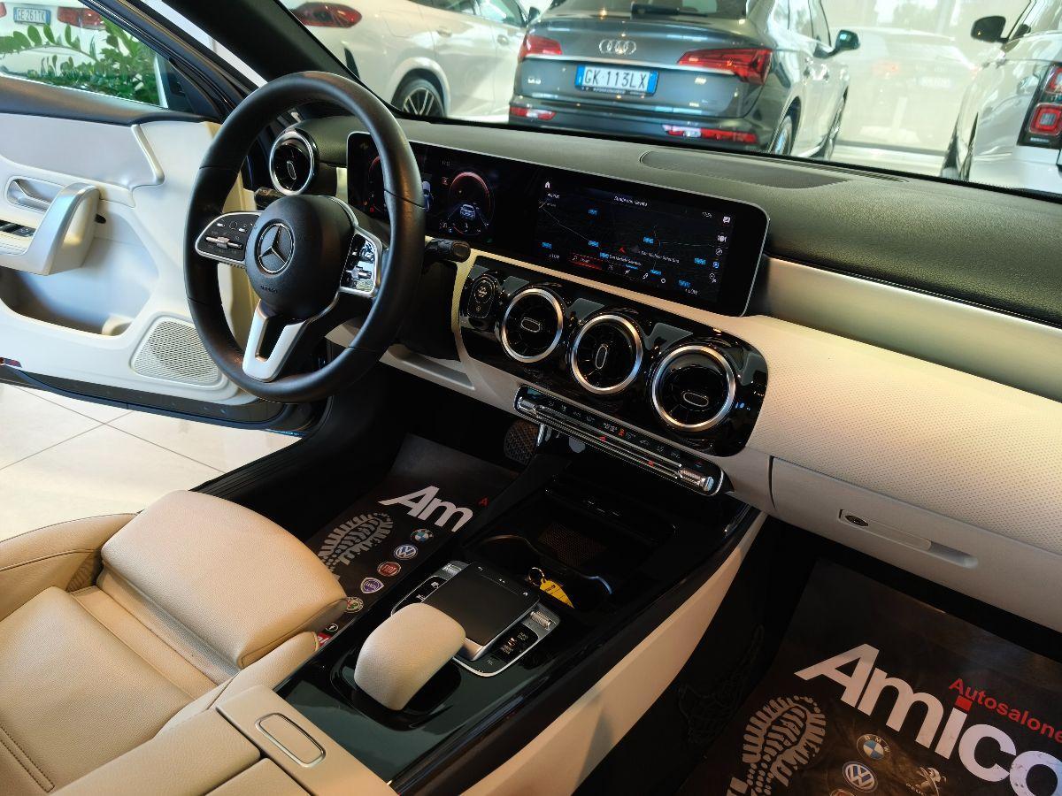 MERCEDES Classe A 180 d Auto Premium Pelle Led solo 96.000km