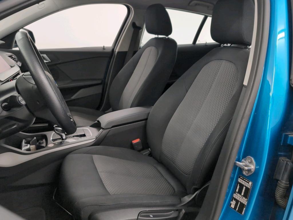 BMW 116i 110CV STEPTRONIC BUSINESS ADVANTAGE ( FARI LED - BMW DIGITAL COCKPIT - NAVI - MIRROR - CRUISE - PDC )