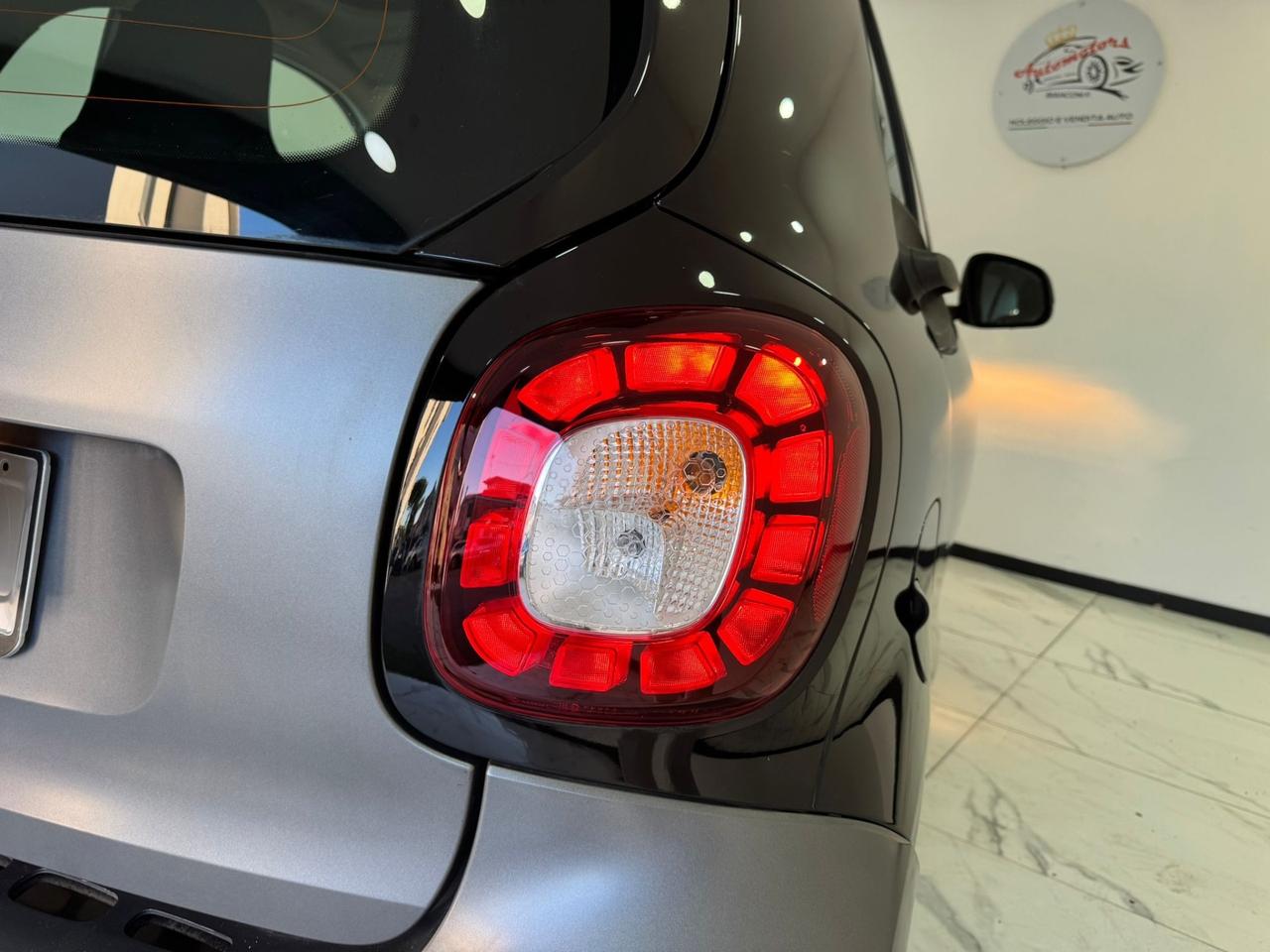 Smart ForTwo 70 1.0 twinamic Passion-LED-GARANTITA-2017