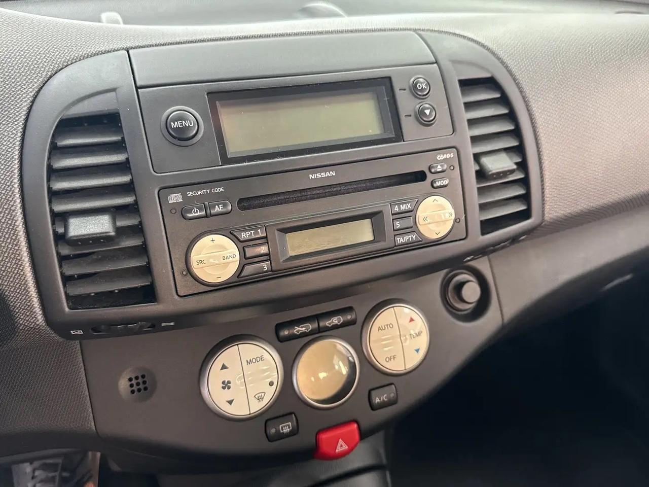 Nissan Micra 1.2 16V 5 porte Sport