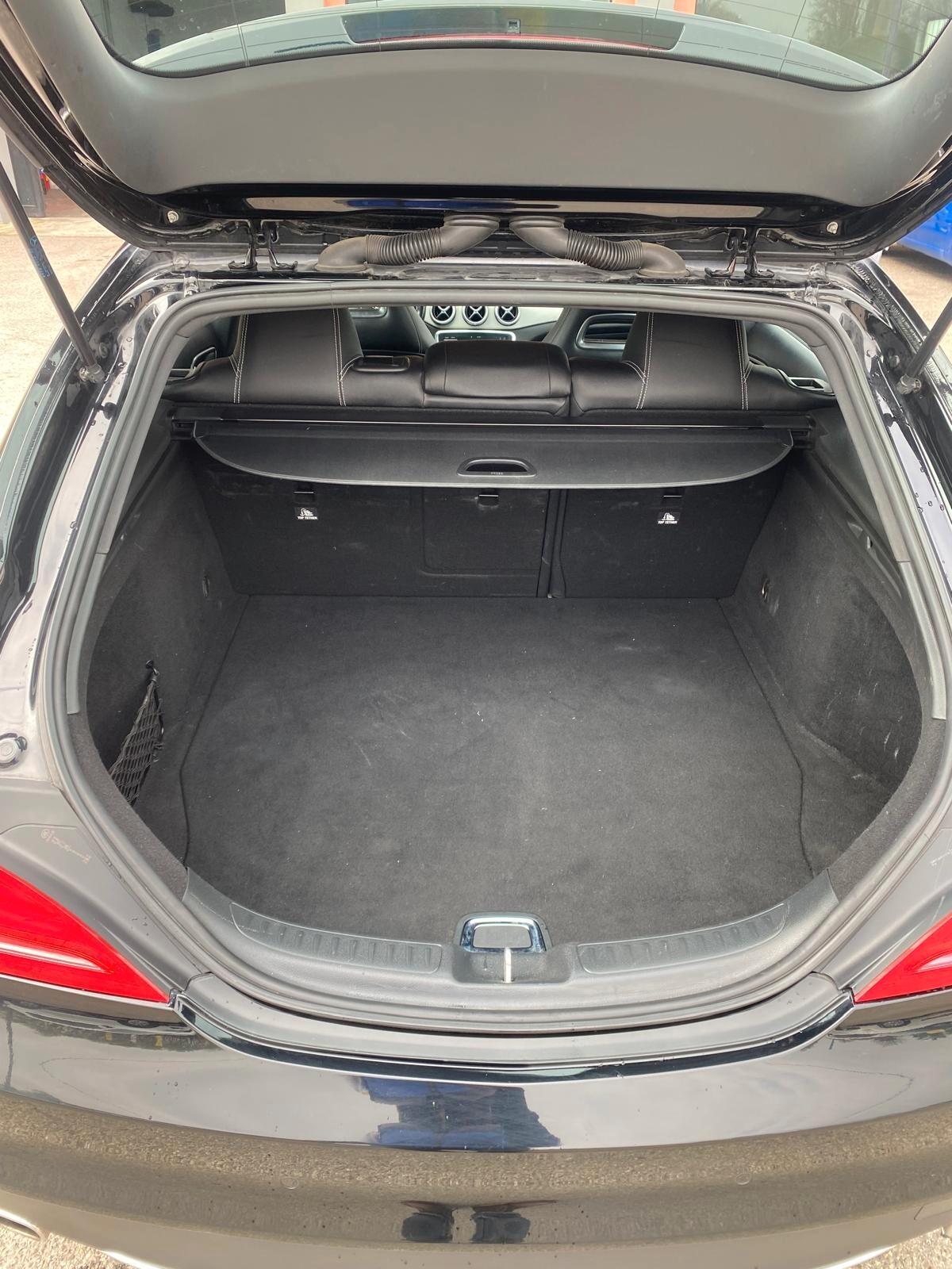 Mercedes-benz CLA 200 d S.W. Automatic Premium