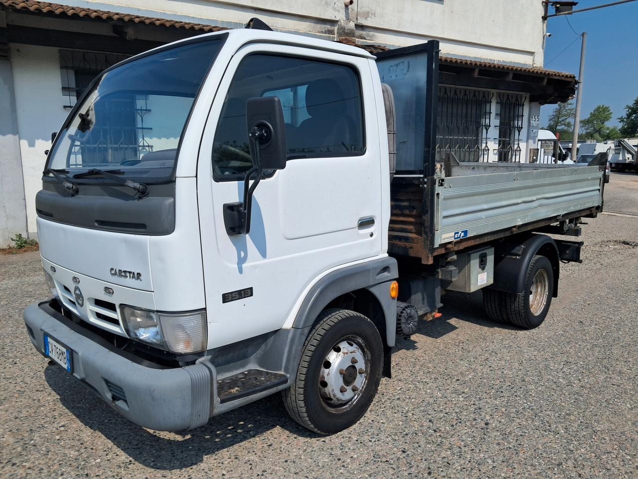 CABSTAR 3.0 RIBALTABILE TRILATERALE