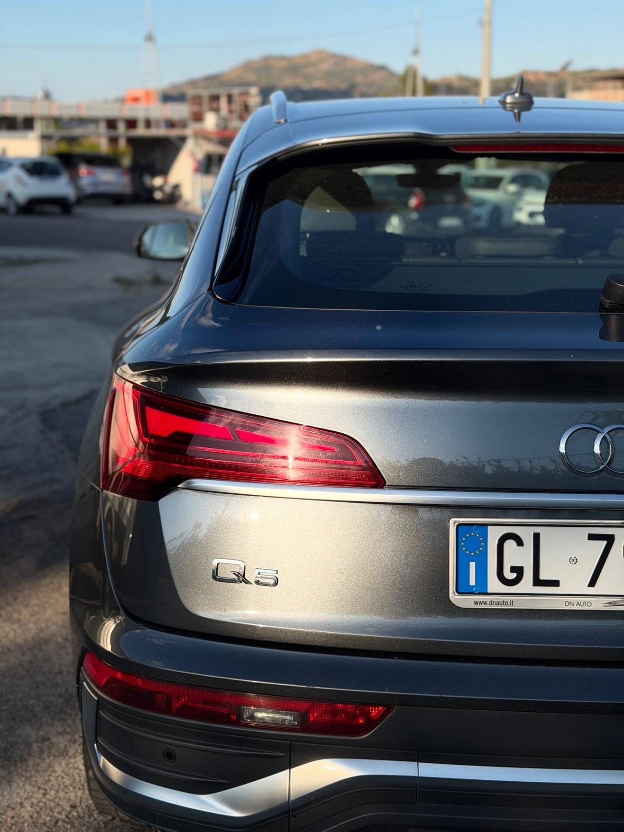 Audi Q5 40 TDI 204 CV quattro S tronic line plus