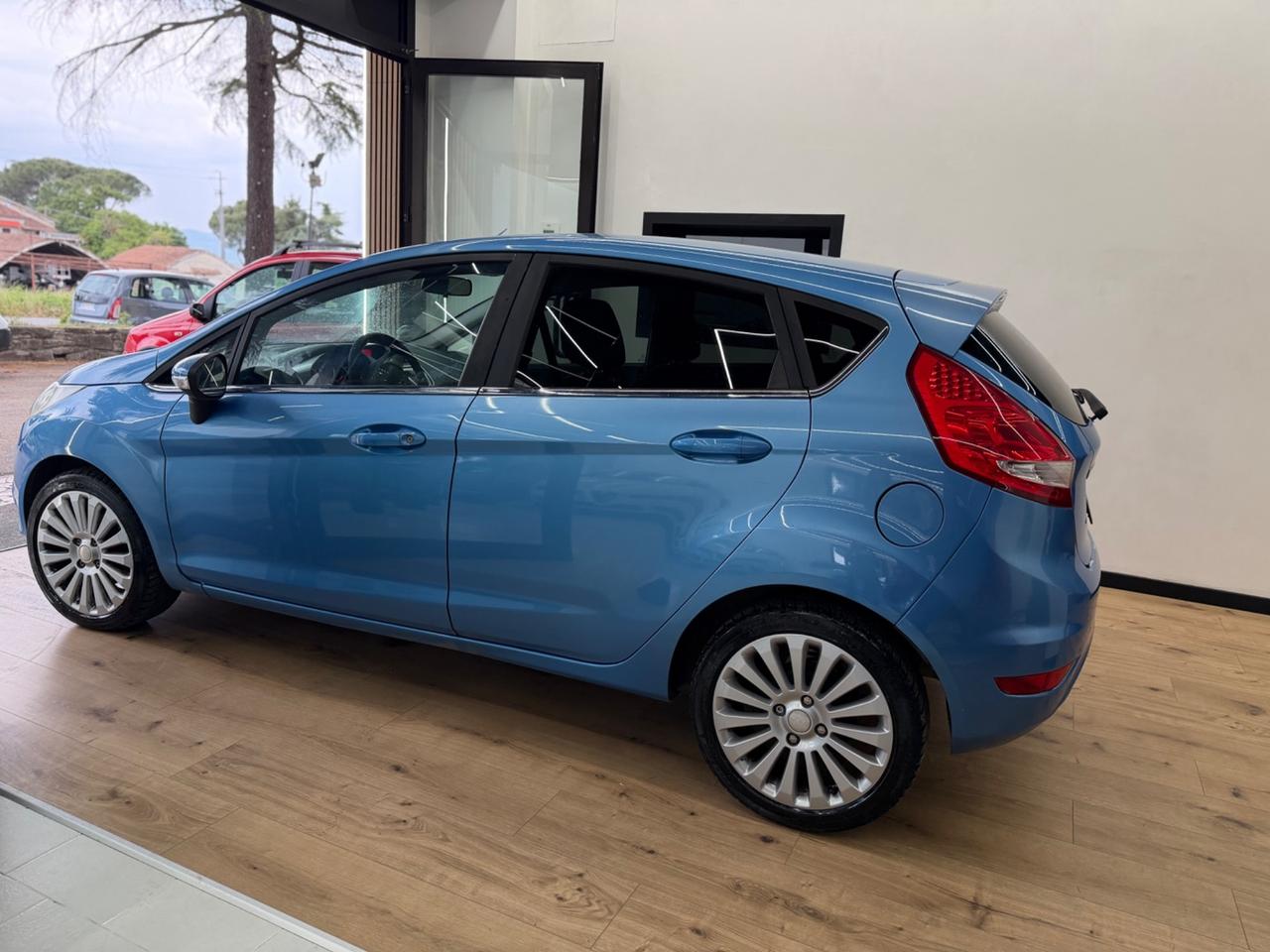 Ford Fiesta Fiesta+ 1.2 82CV 5 porte