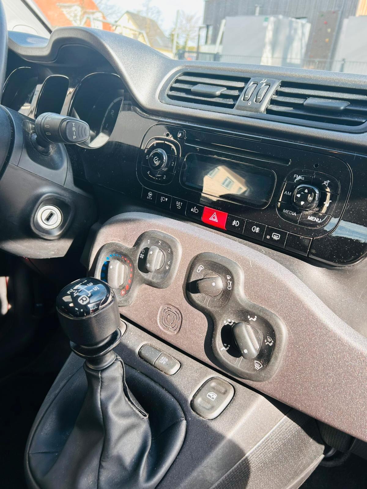 Fiat Panda 1.2 69CV Lounge 2013