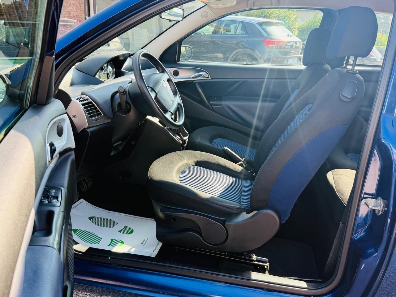 Lancia Ypsilon 1.3 MJT 90 CV Oro Giallo