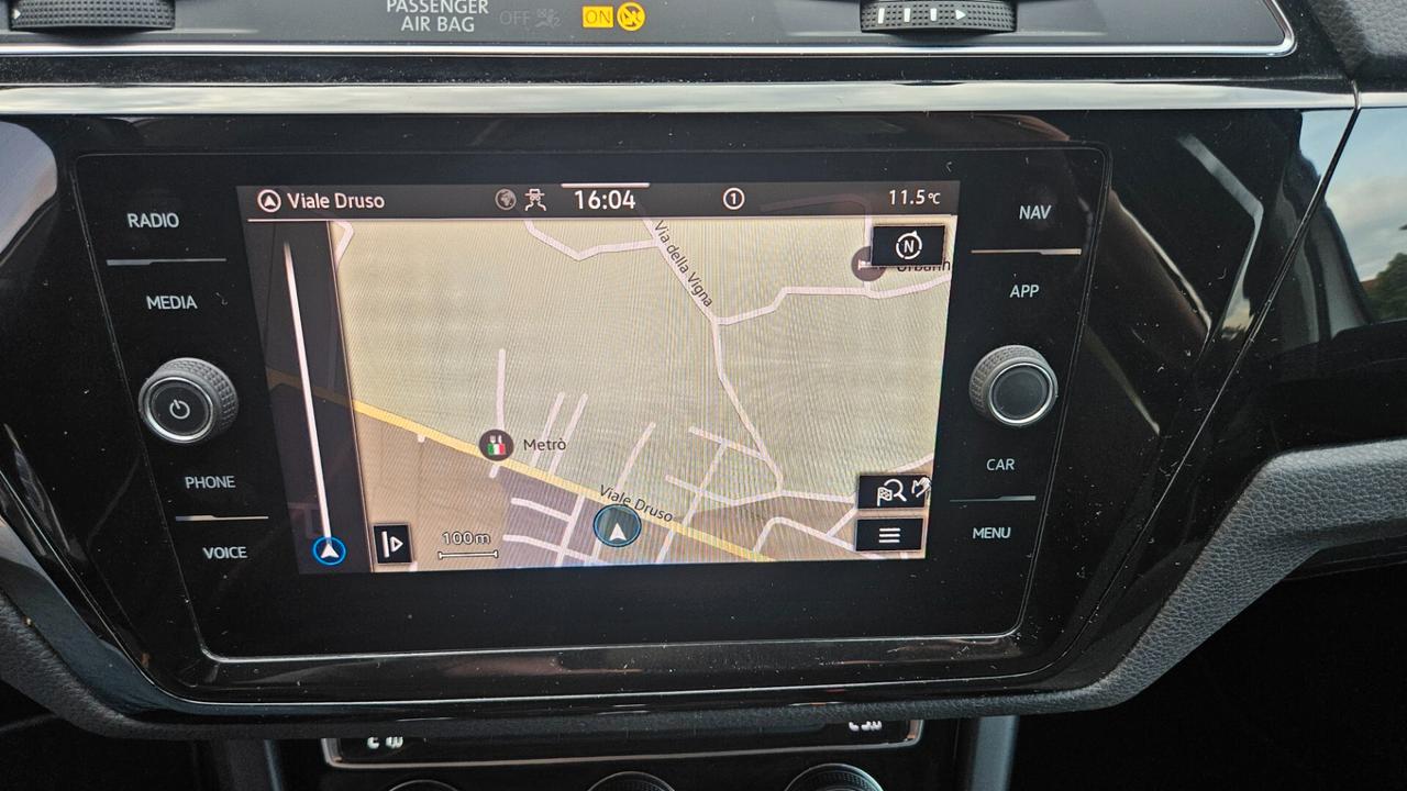 Volkswagen Touran 2.0 tdi 115cv dsg 7 POSTI-ACC-NAVY-CARPLAY