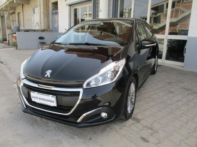 PEUGEOT 208 PureTech 5 porte Allure