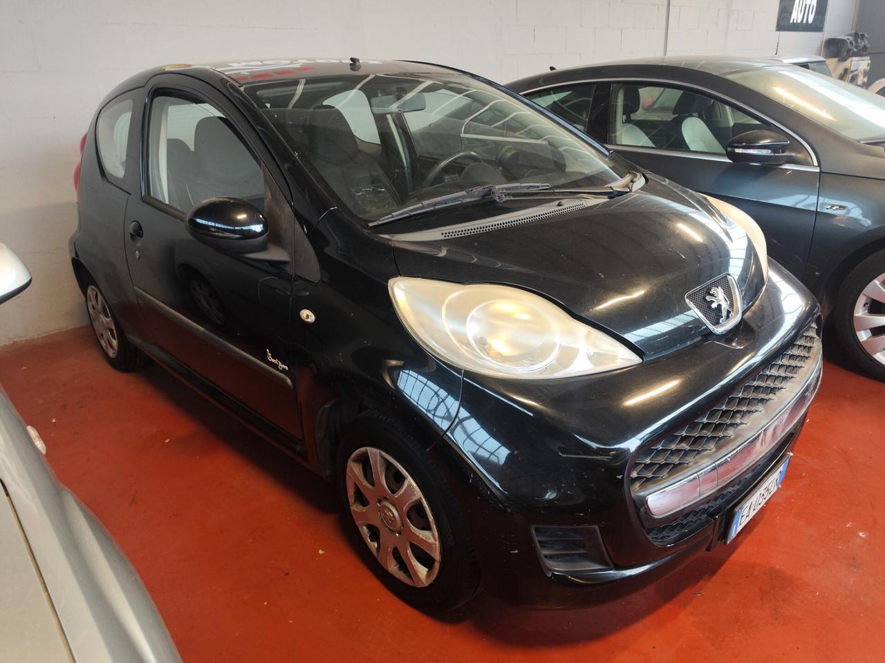 Peugeot 107 1.0 68CV 3p sweet