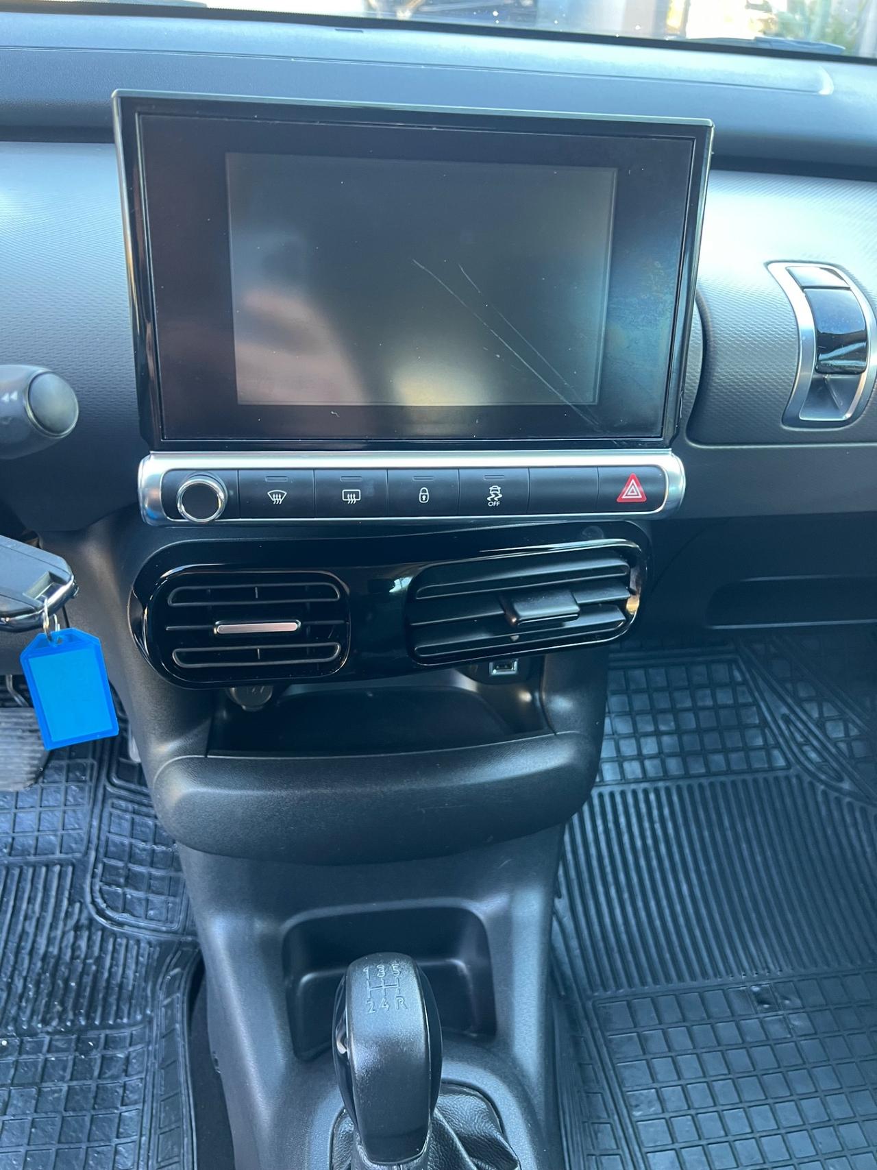 Citroen C4 Cactus PureTech 82 S&S Shine 90mila km