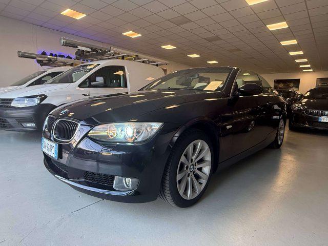 BMW 320 Serie 3 E93 Cabrio 320d Cabrio Attiva