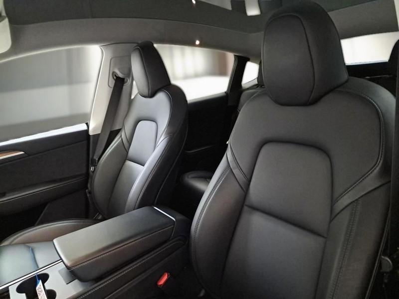 TESLA MODEL Y 75 KWH PERFORMANCE DUAL MOTOR 4WD AUT SUV