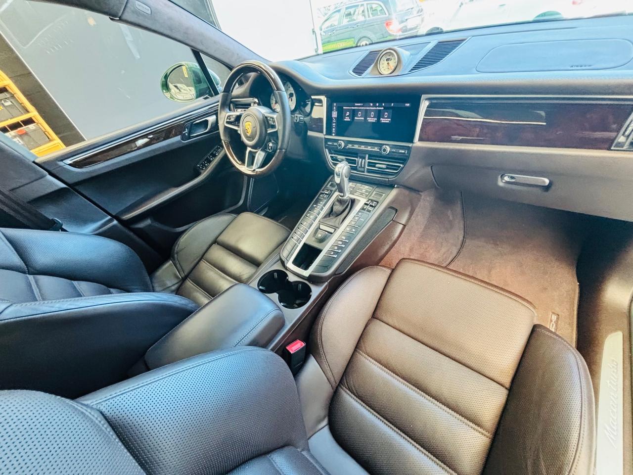 Porsche Macan 2.9 Turbo