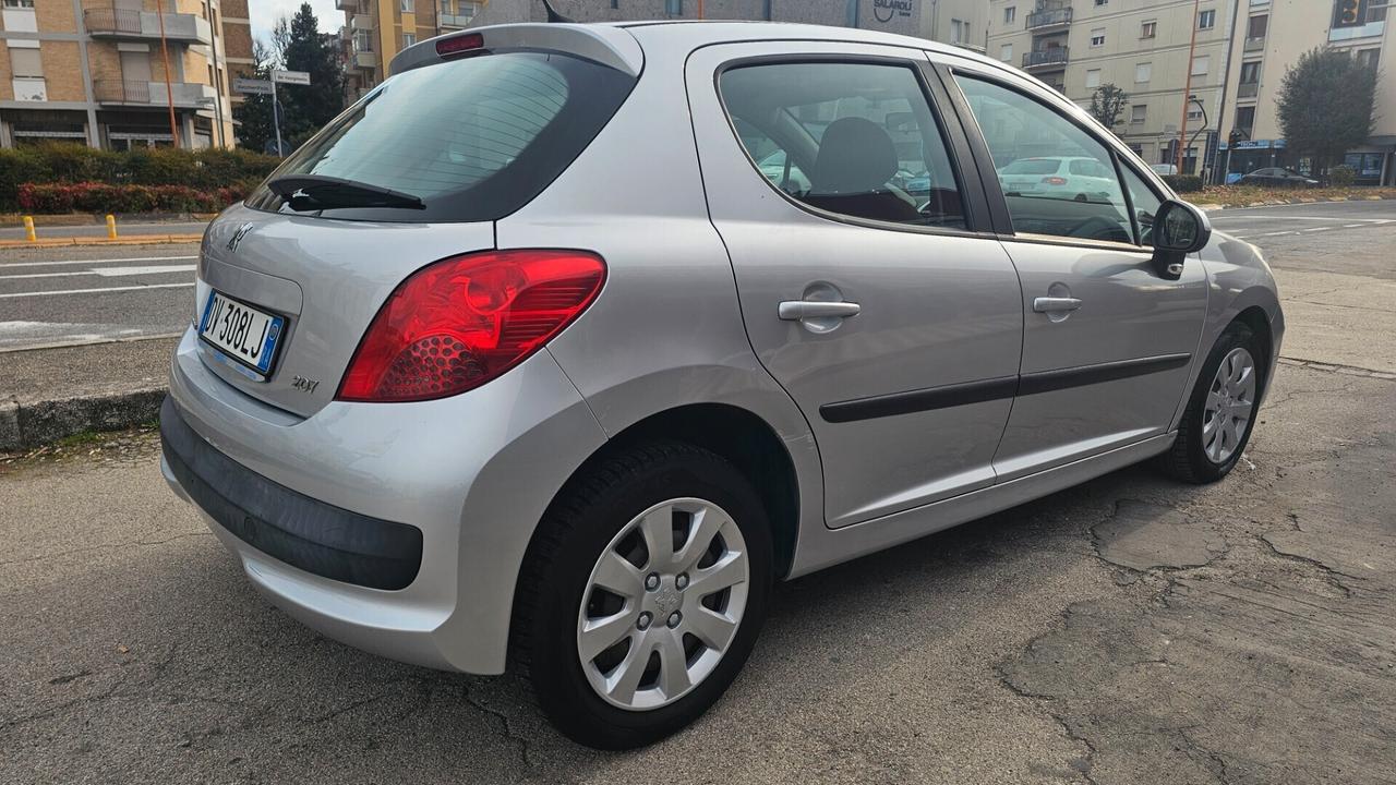 Peugeot 207 1.4 VTi 95CV 5p. XS