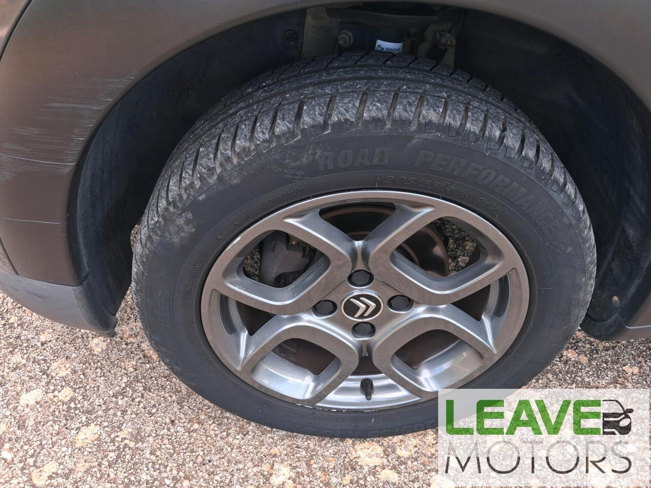 Citroen C4 Cactus HDi 100 cv (M1584)