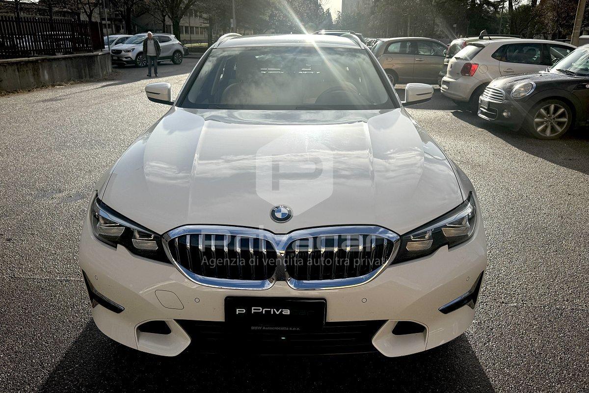 BMW 320d 48V Touring Luxury