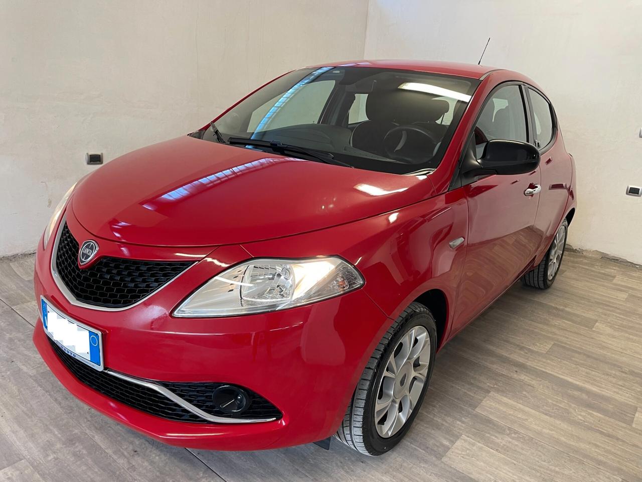 Lancia Ypsilon 1.2 GPL NUOVO Platinum Full Neopatentati