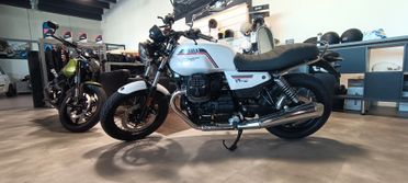 Moto Guzzi V7 Special €5+ 2026