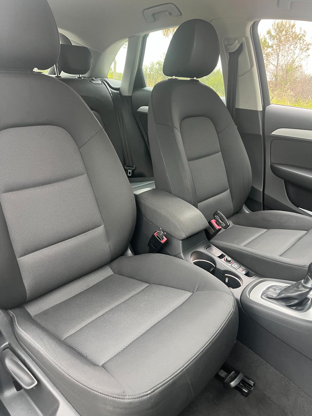 Audi Q3 2.0 tdi Business 150cv s-tronic