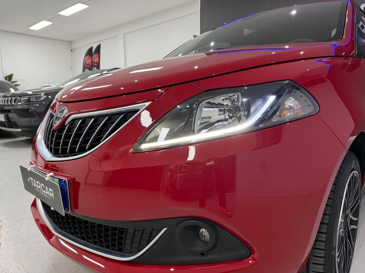 Lancia Ypsilon 1.0 70cv Hybrid Gold
