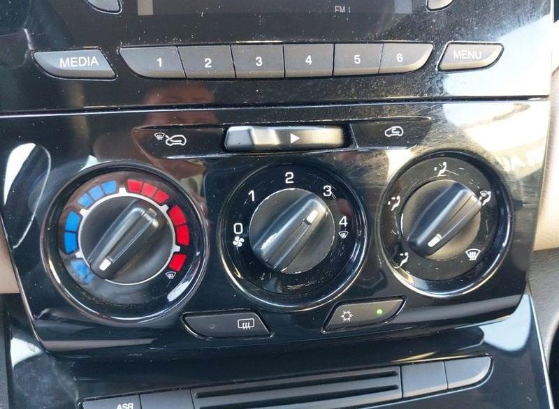 Lancia Ypsilon 0.9 Twinair 85 CV metano Ecochic Gold
